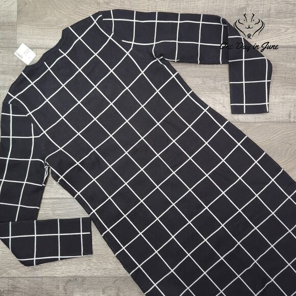 Saks Fifth Avenue Long Sleeve Mini Dress Size S - Picture 7 of 7